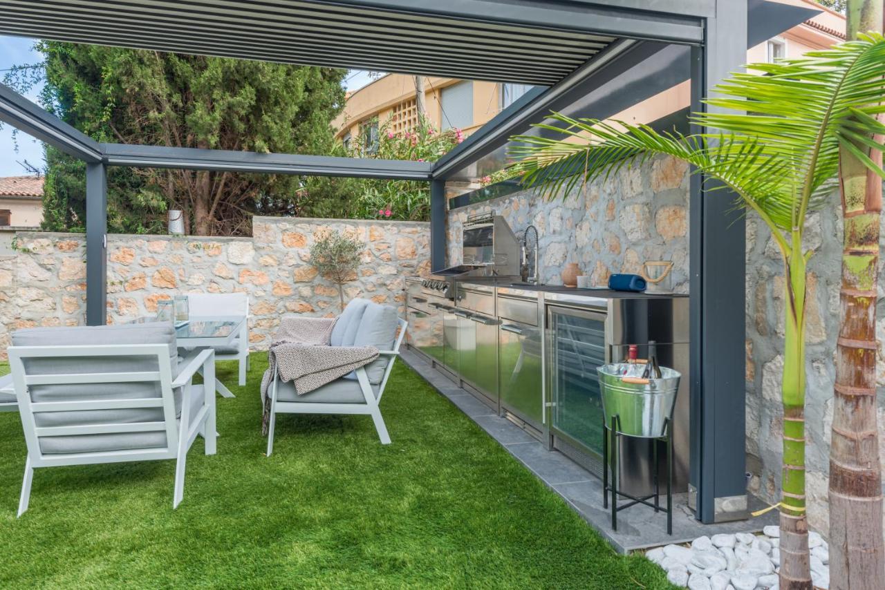 Deluxe Villa Graziella 200 M From The Beach Ез Екстер'єр фото