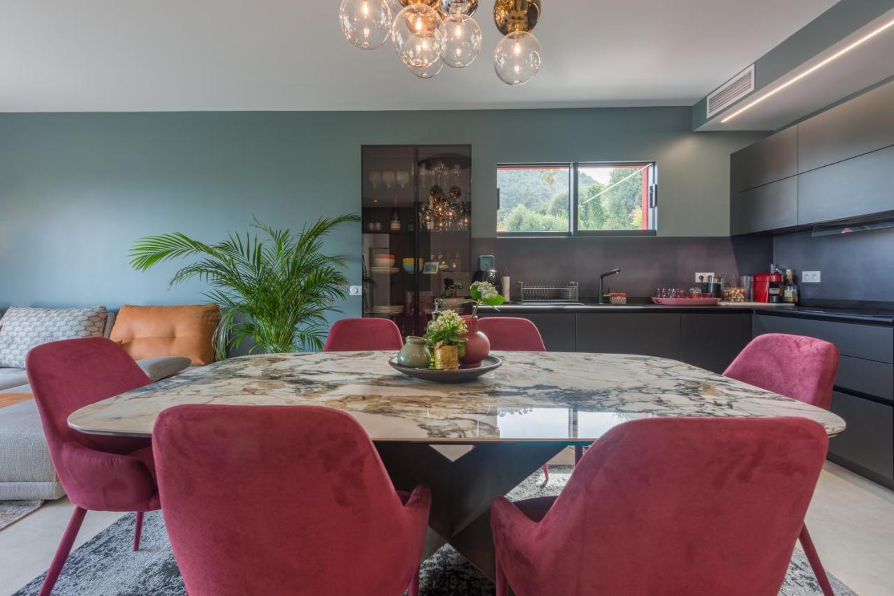 Deluxe Villa Graziella 200 M From The Beach Ез Екстер'єр фото