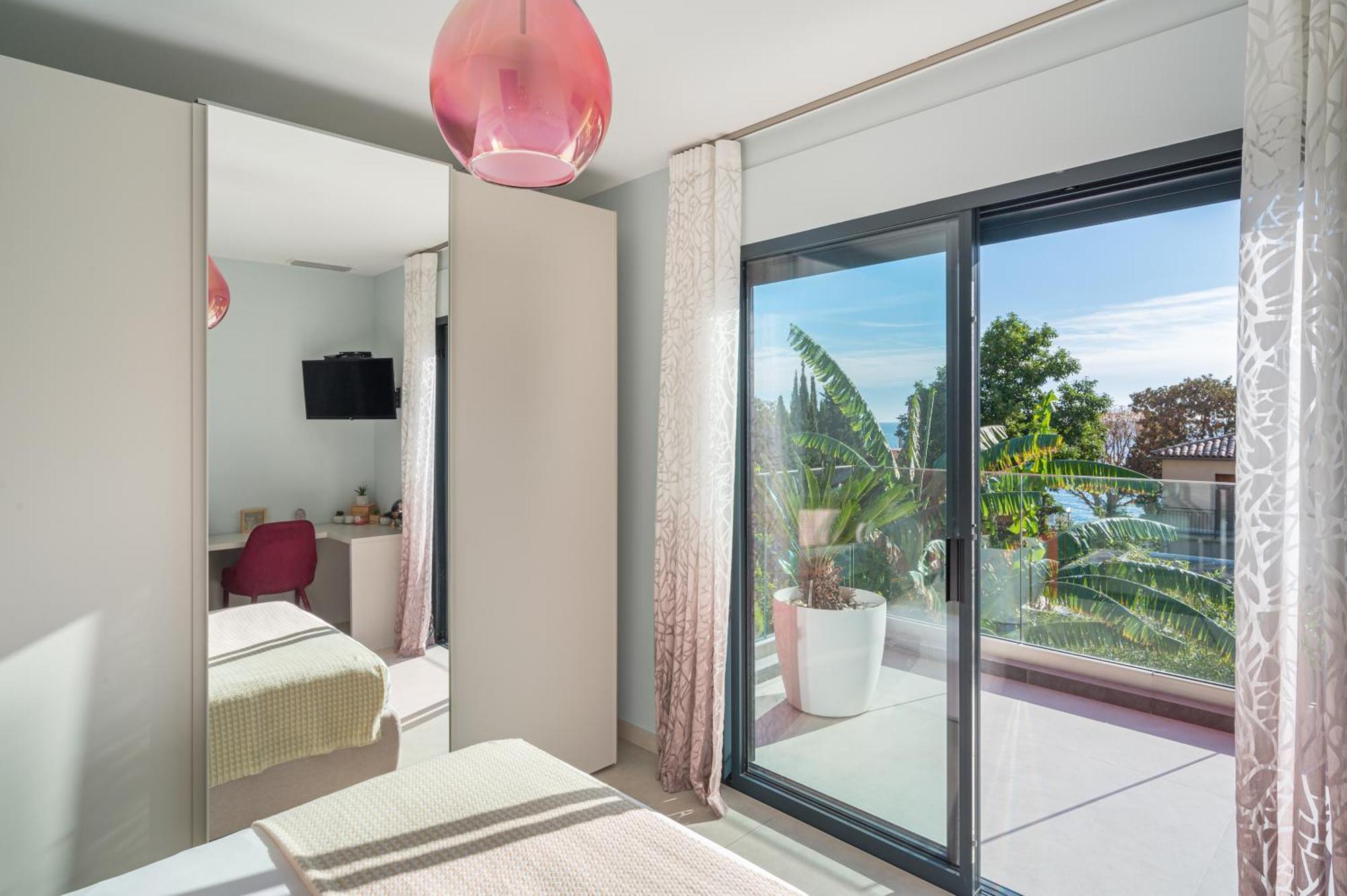 Deluxe Villa Graziella 200 M From The Beach Ез Екстер'єр фото