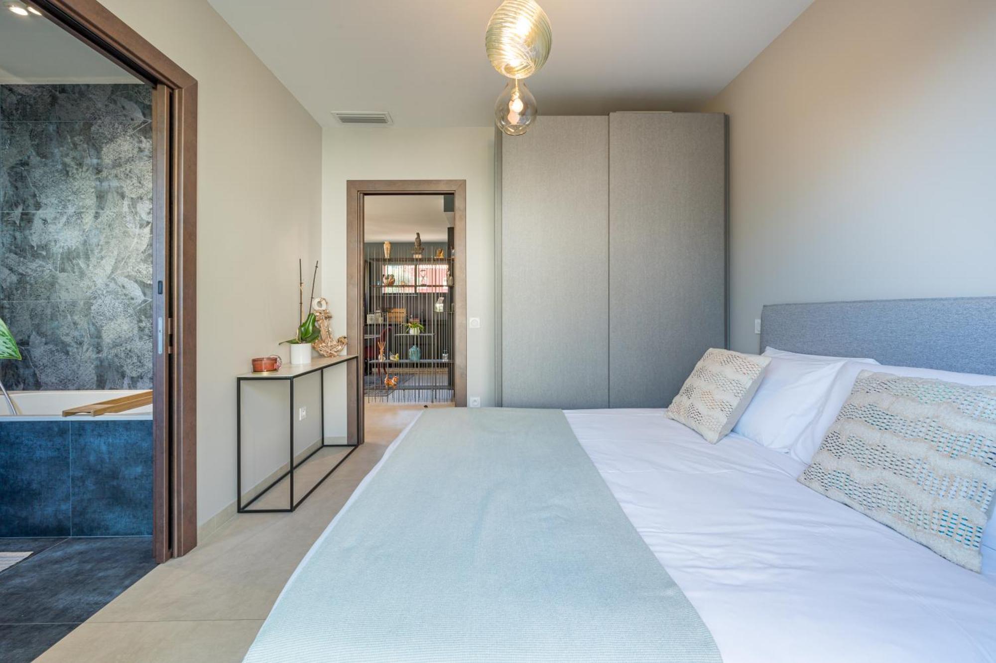 Deluxe Villa Graziella 200 M From The Beach Ез Екстер'єр фото